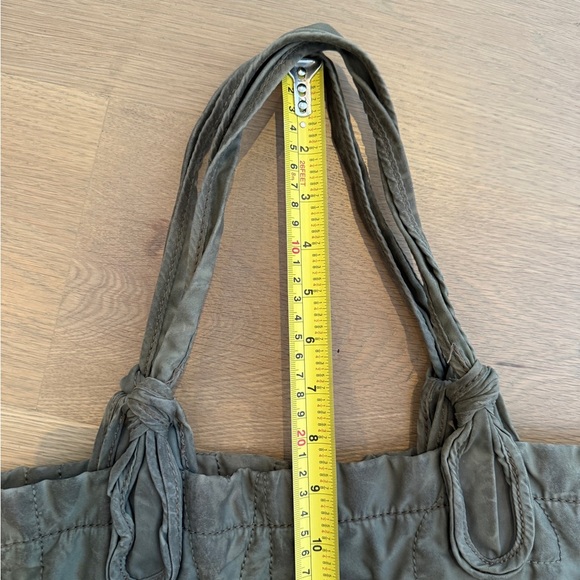 Marc by Marc Jacobs - Picture 9 of 10